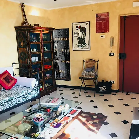 Romantic Sea View Flat In Apartment Genoa