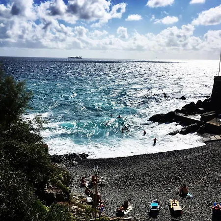 Romantic Sea View Flat In Genoa