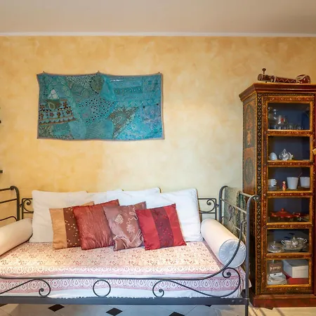 Romantic Sea View Flat In *