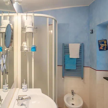 Romantic Sea View Flat In *