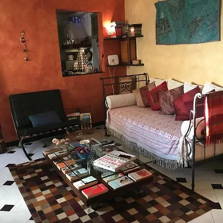 Romantic Sea View Flat In Genua