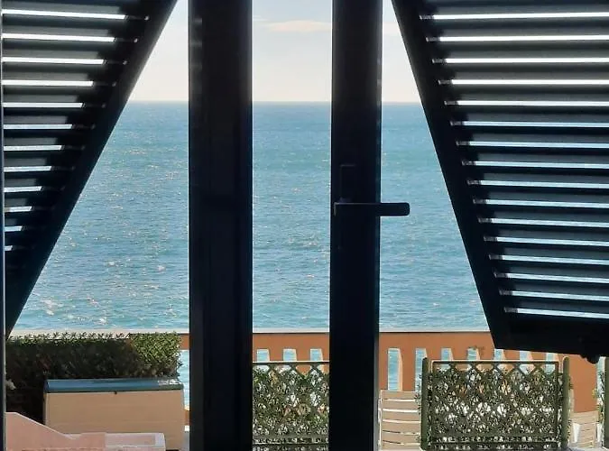 Romantic Sea View Flat In * Genua