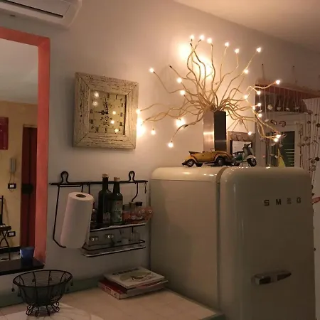 Apartment Romantic Sea View Flat In