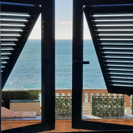 Romantic Sea View Flat In * Genua