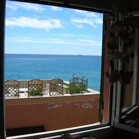 Romantic Sea View Flat In Apartment *